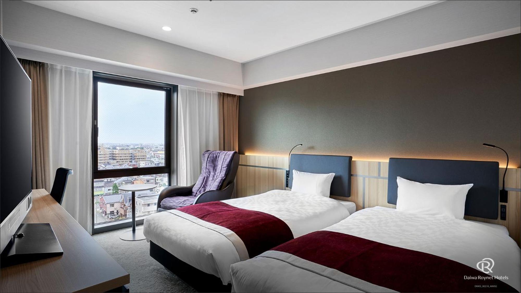 Daiwa Roynet Hotel Kanazawa Eki Nishiguchi Værelse billede