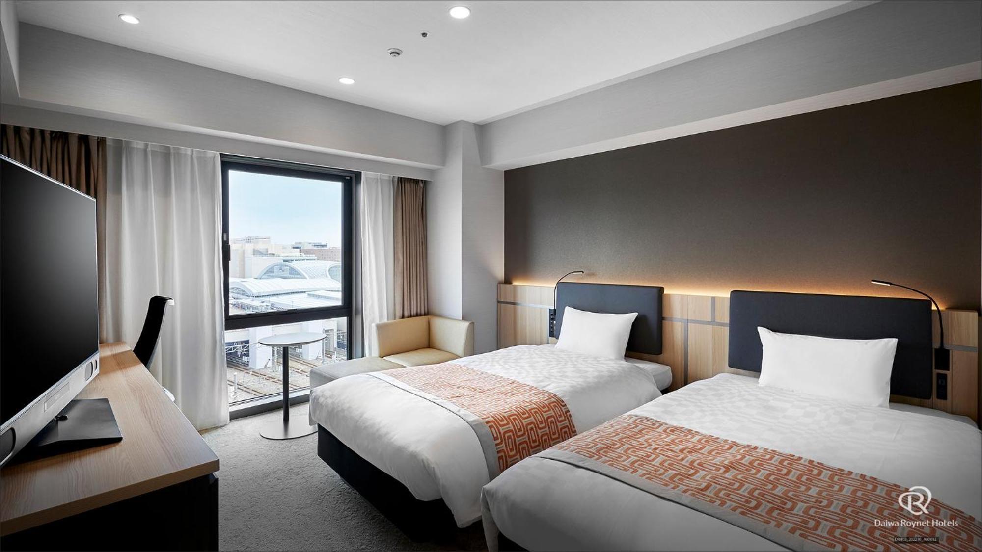Daiwa Roynet Hotel Kanazawa Eki Nishiguchi Værelse billede